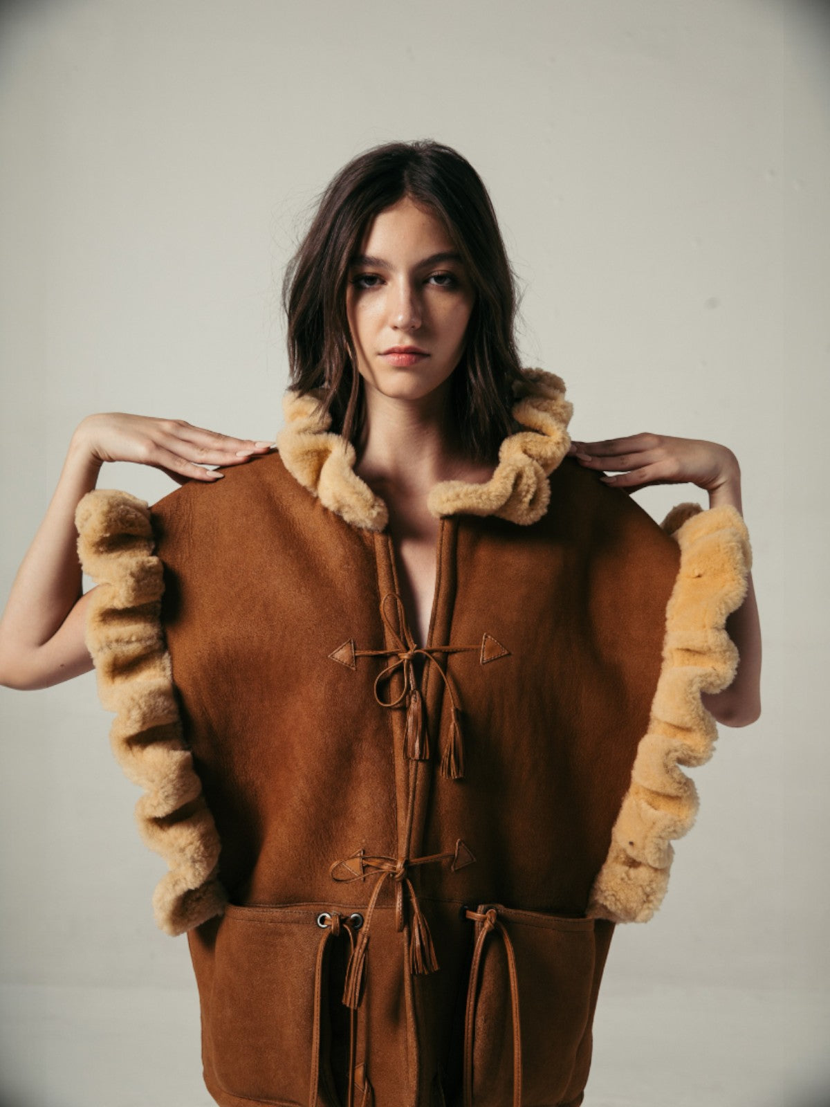 Cerezo Suede & Shearling Vest | Brown Cerezo Suede & Shearling Vest | Brown