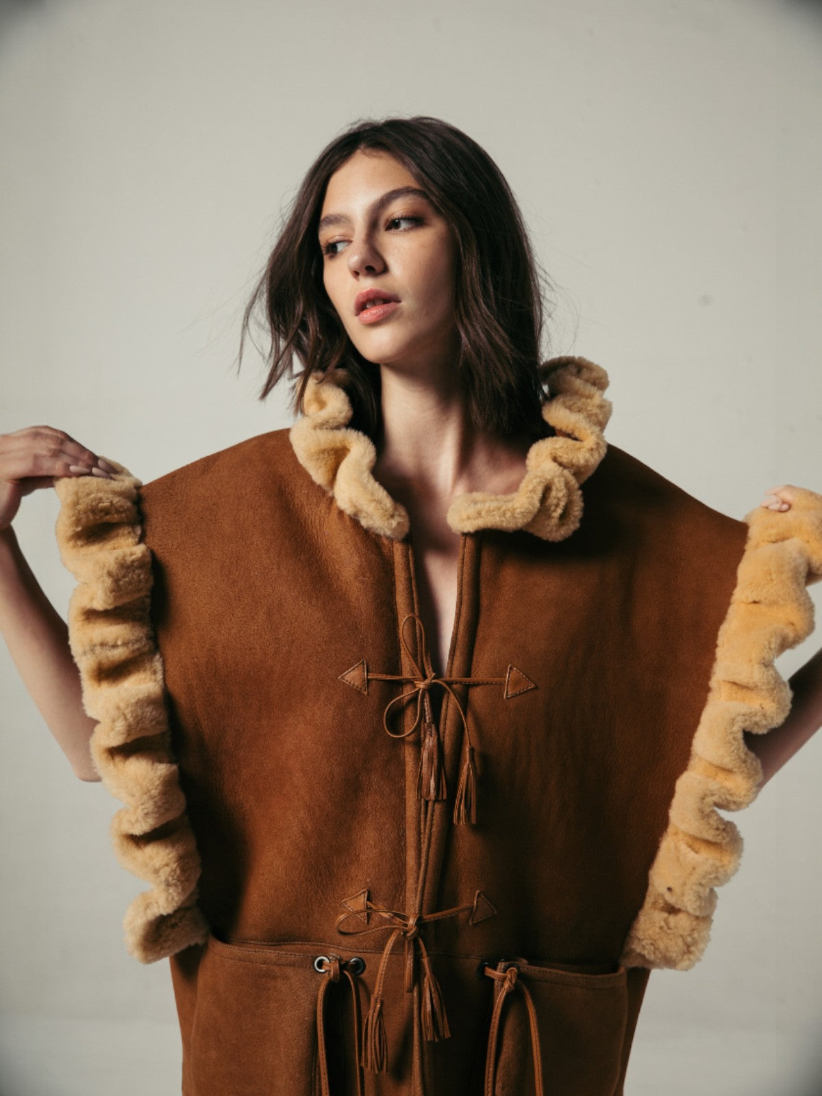 Cerezo Suede & Shearling Vest | Brown Cerezo Suede & Shearling Vest | Brown