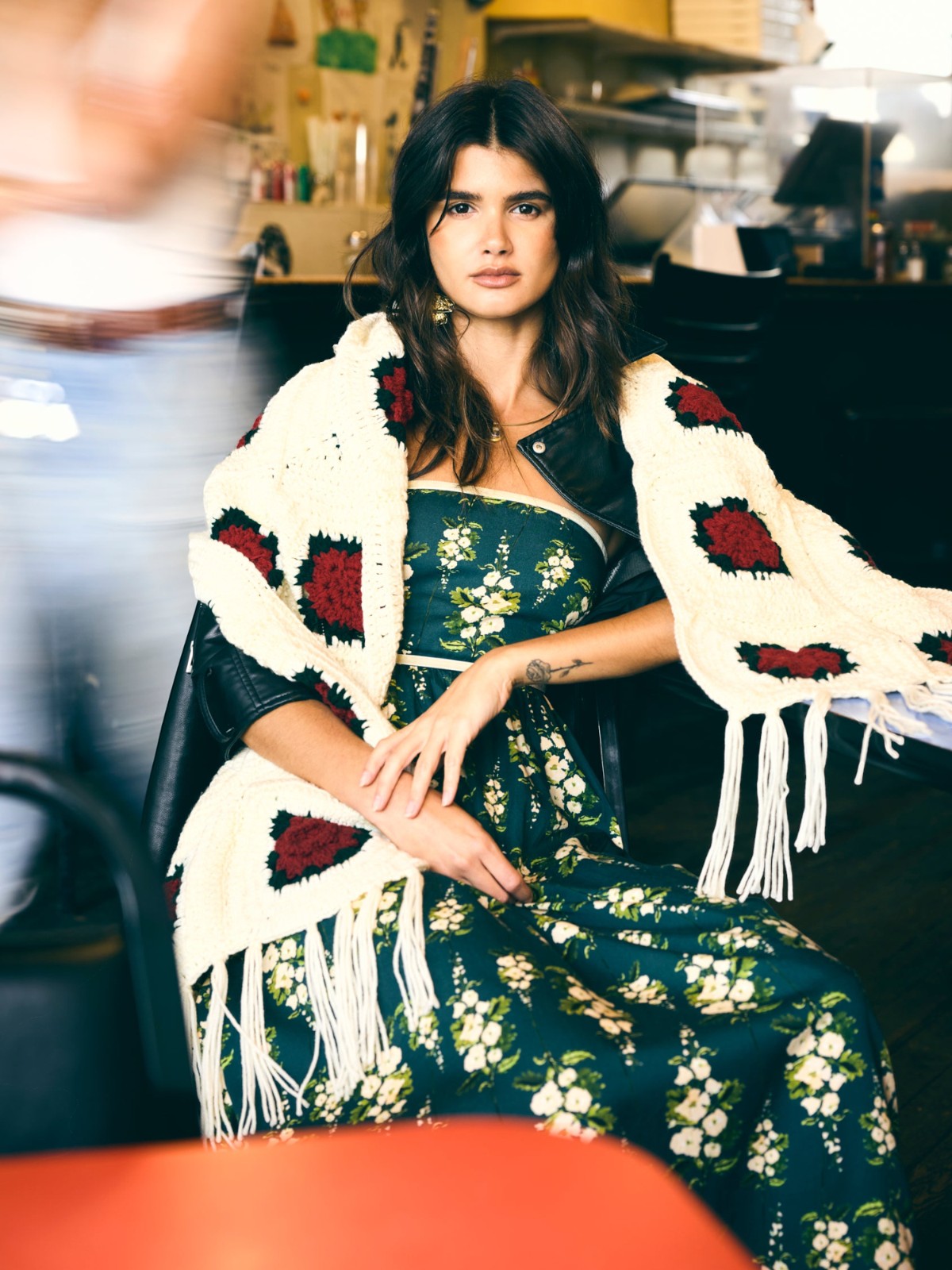 Round Top Rose Scarf Round Top Rose Scarf