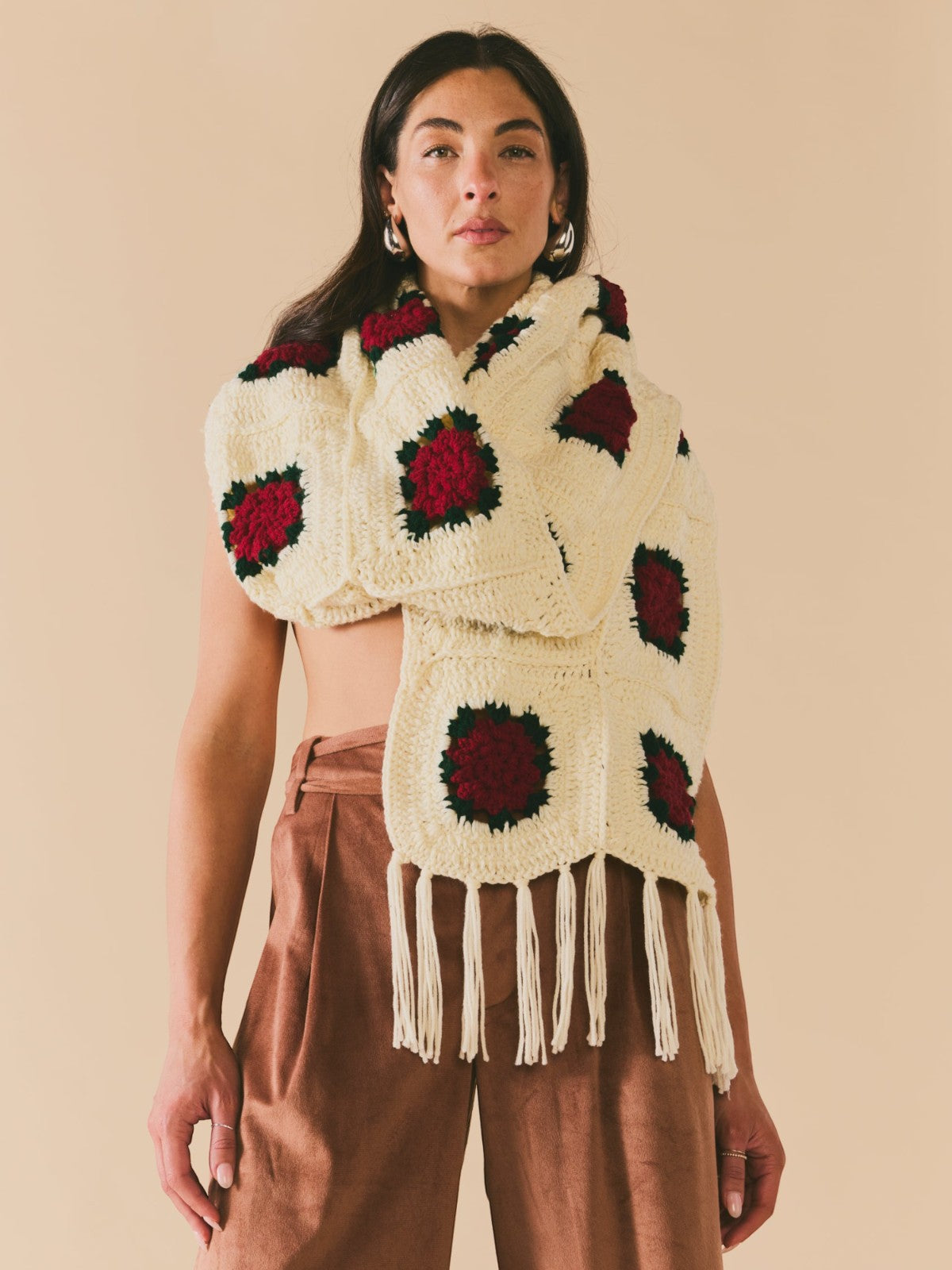 Round Top Rose Scarf Round Top Rose Scarf