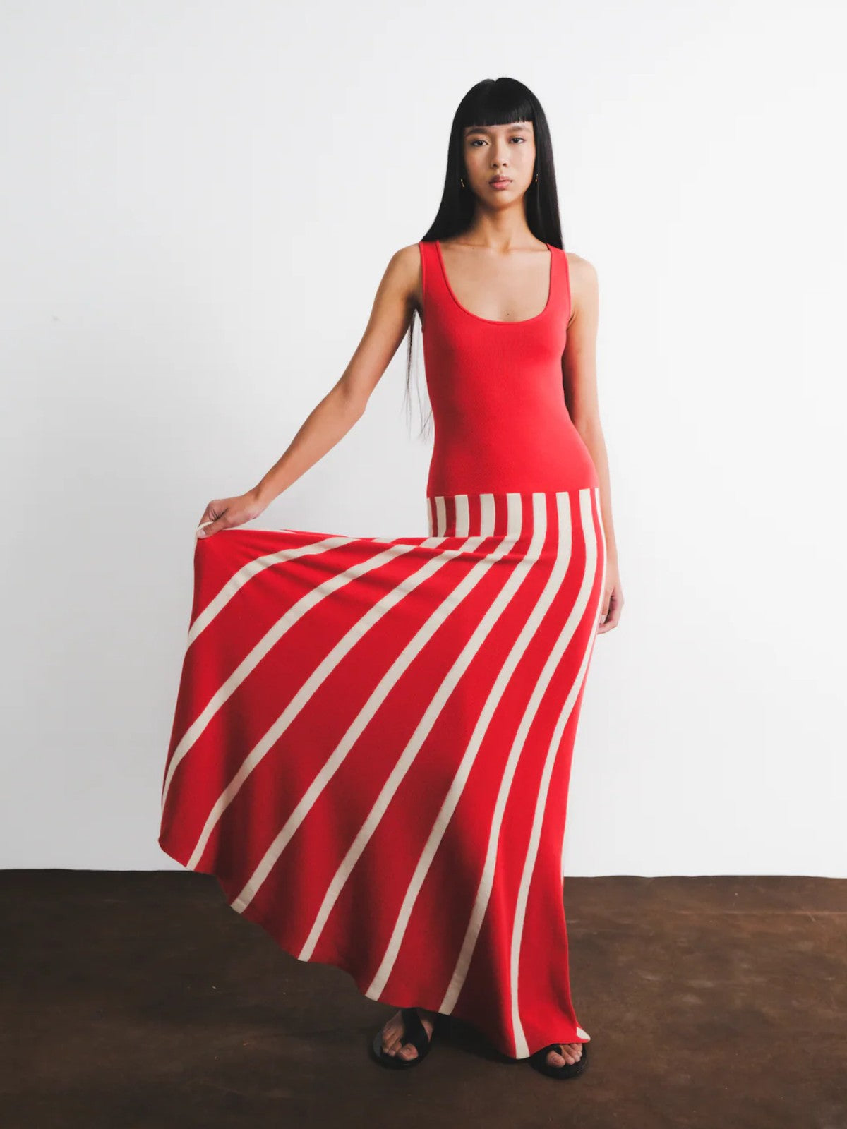 Agreste Sleeveless Maxi Dress | Red Agreste Sleeveless Maxi Dress | Red