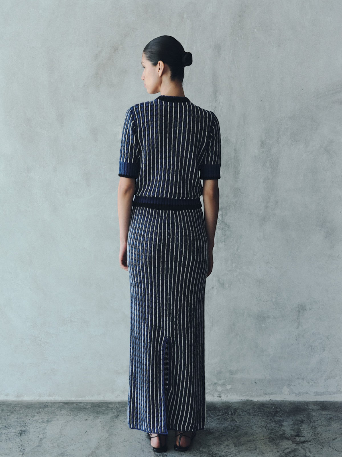 Apu Midi Skirt | Electric Blue/Black Apu Midi Skirt | Electric Blue/Black