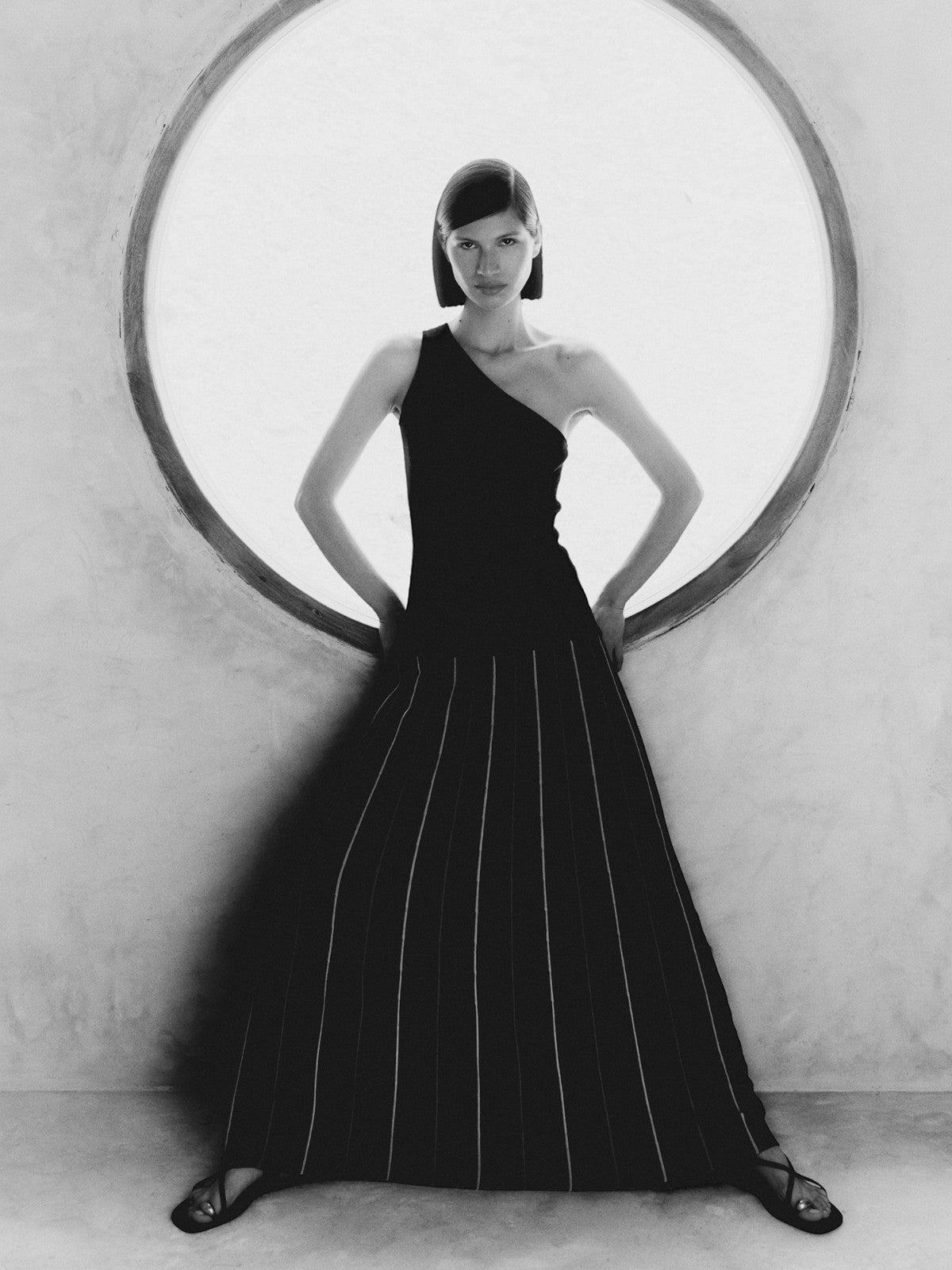 Manglar One Shoulder Maxi Dress | Black Manglar One Shoulder Maxi Dress | Black - Fashionkind