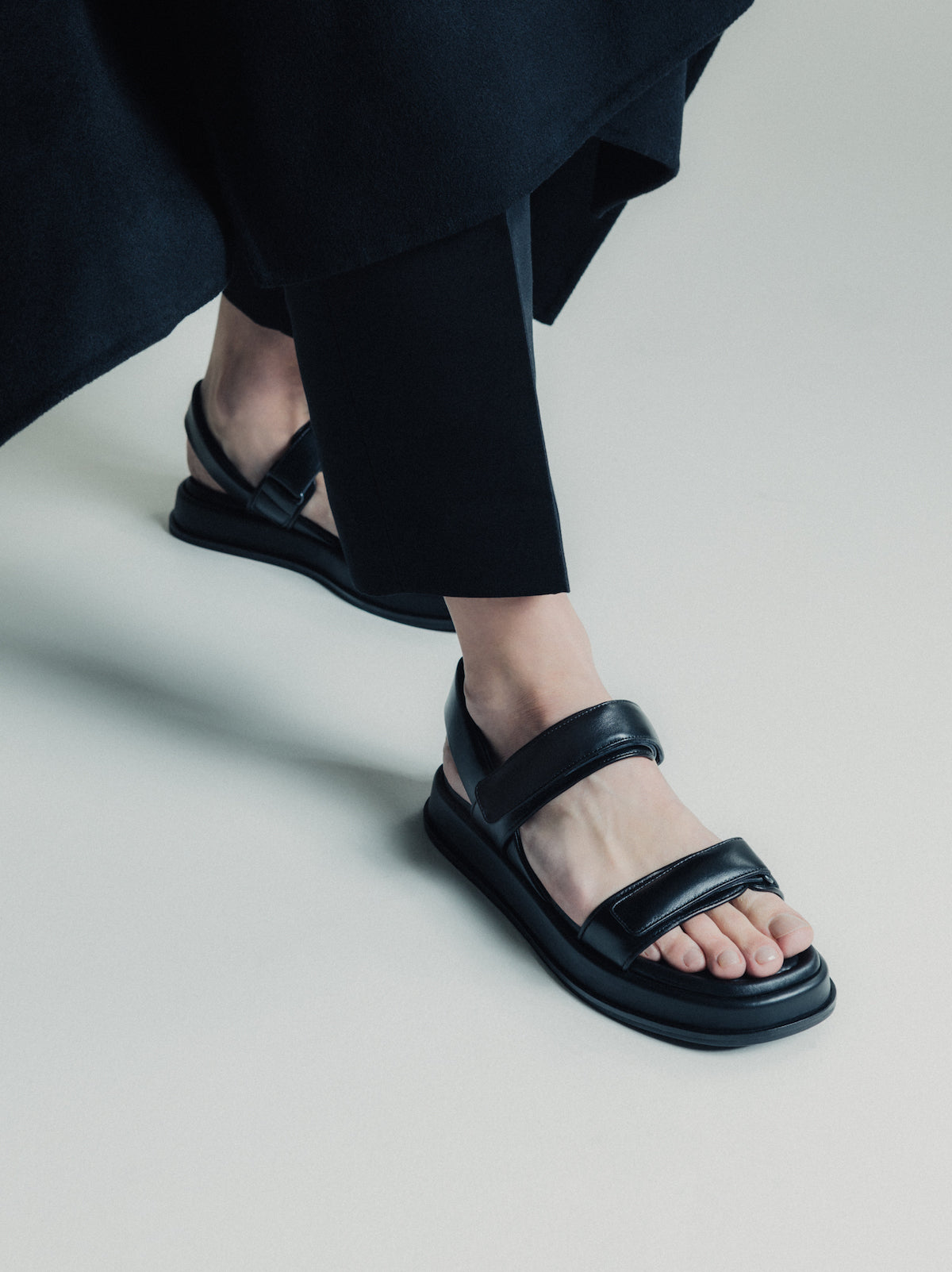 The Sporty Sandal | Black The Sporty Sandal | Black