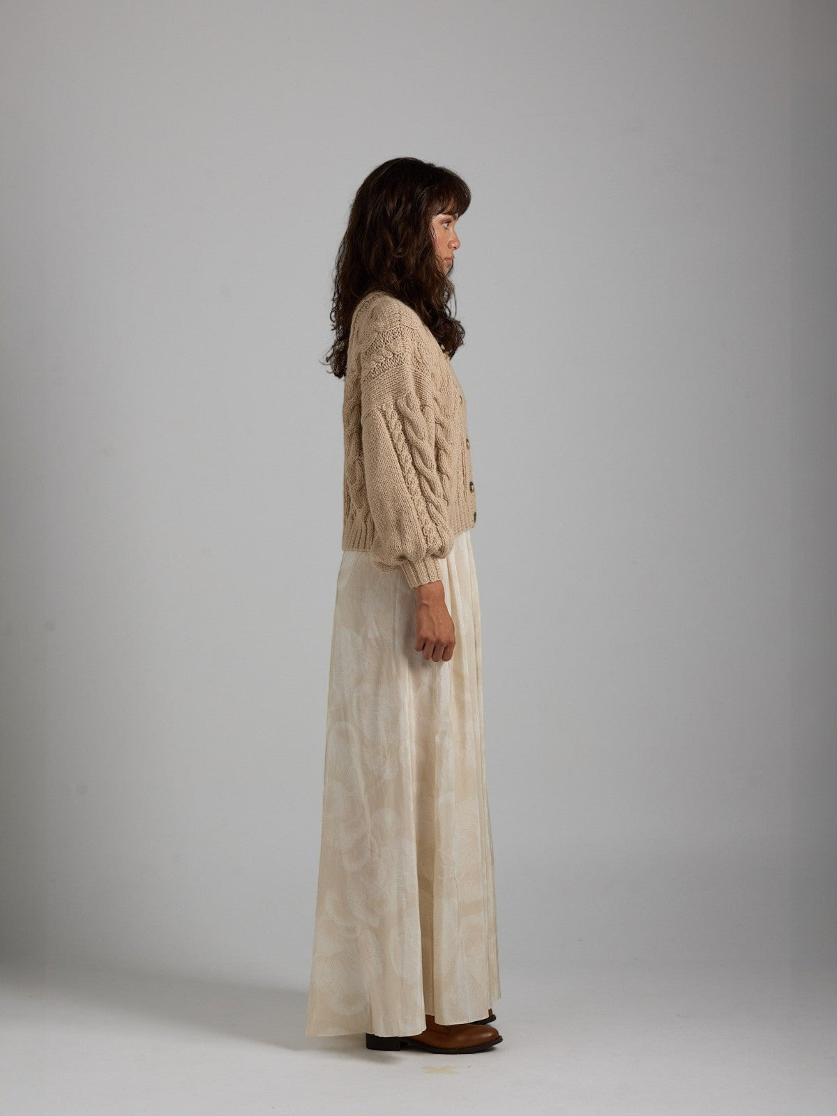 Lulu Sweater | Beige Lulu Sweater | Beige