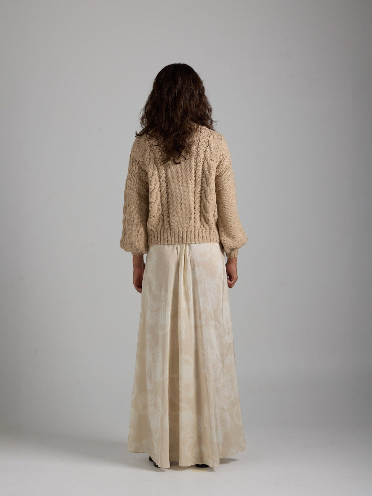 Lulu Sweater | Beige Lulu Sweater | Beige