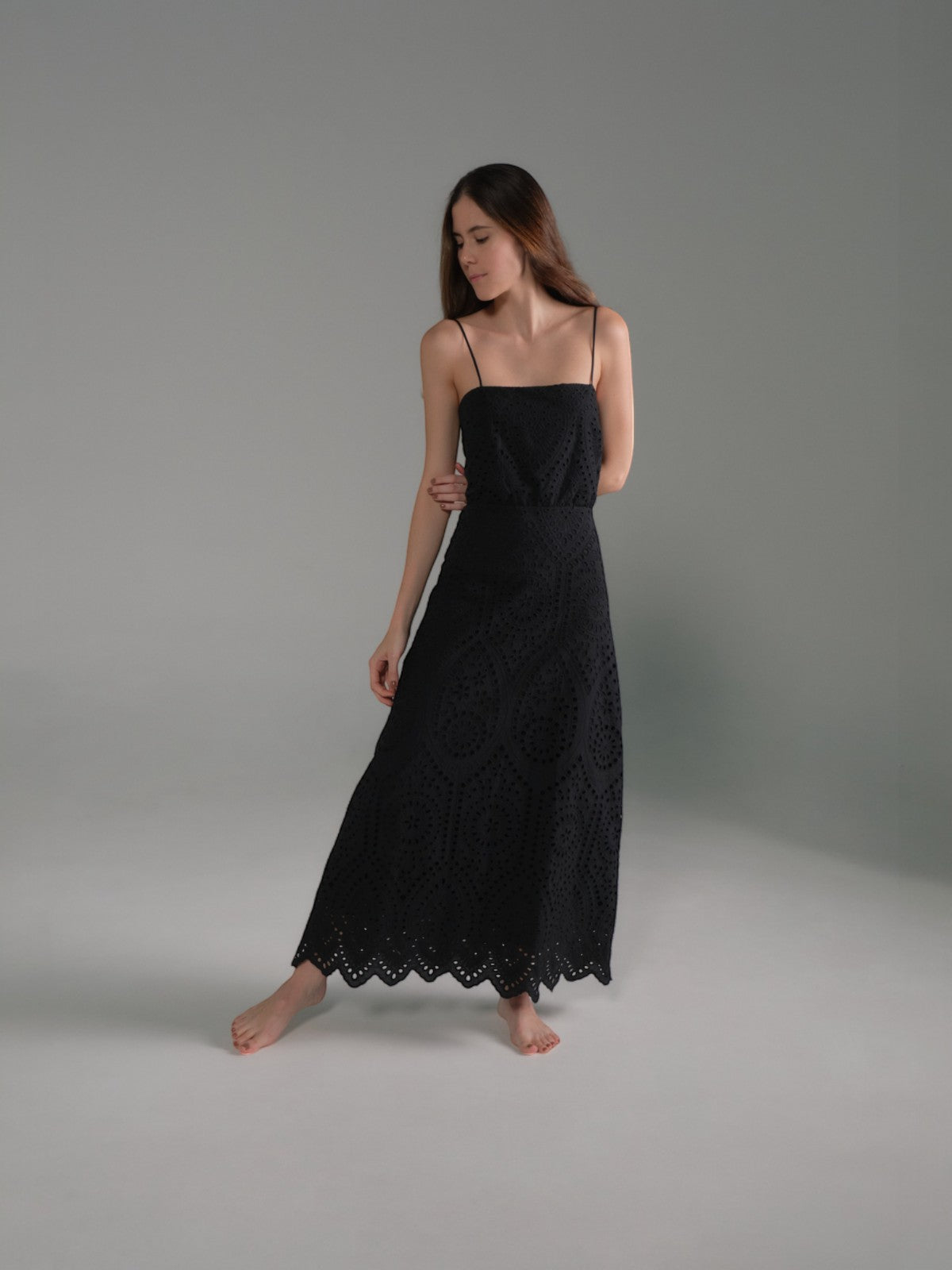 Nativa Cotton Eyelet Dress | Black Nativa Cotton Eyelet Dress | Black - Fashionkind