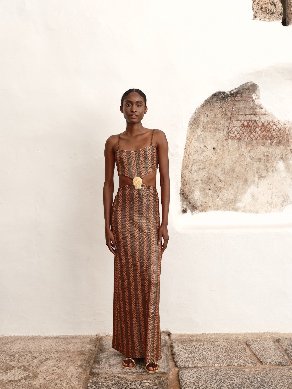 Pestana Maxi Dress | Gold Pestana Maxi Dress | Gold - Fashionkind