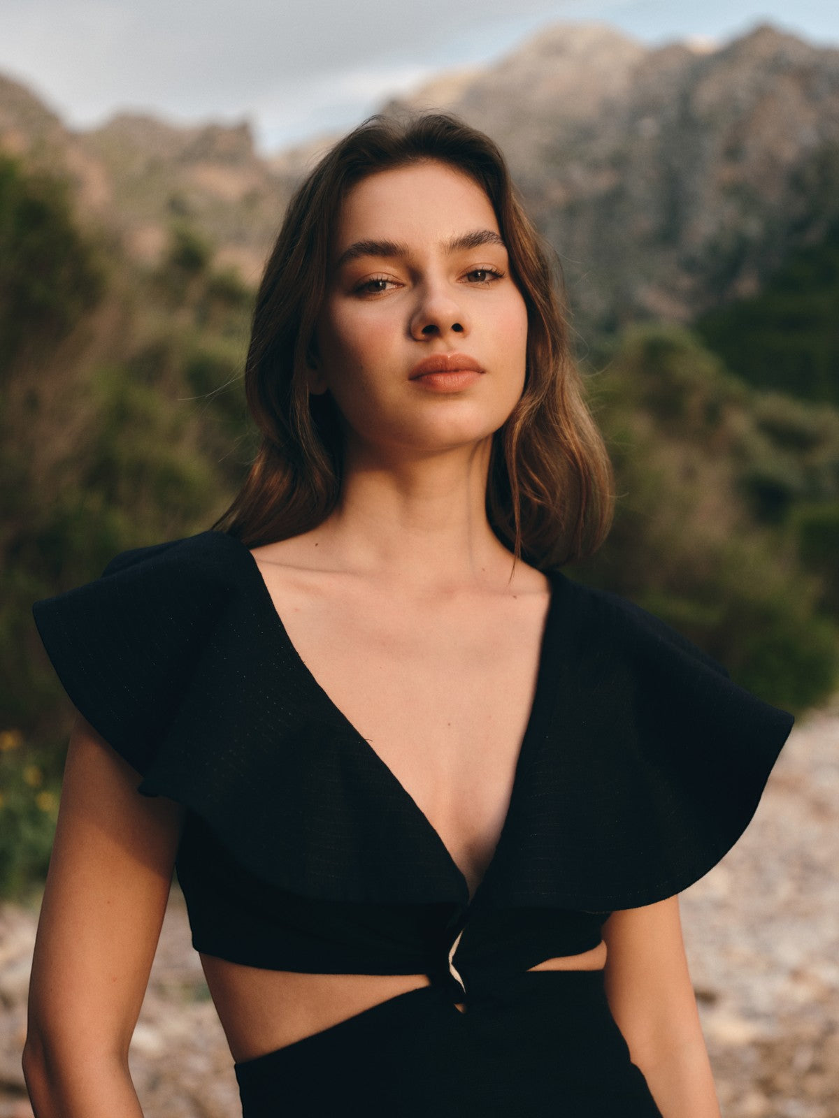 Juan de Dios | Quetzal Linen Midi Dress | Black | Fashionkind M Juan de Dios | Quetzal Linen Midi Dress | Black | Fashionkind M