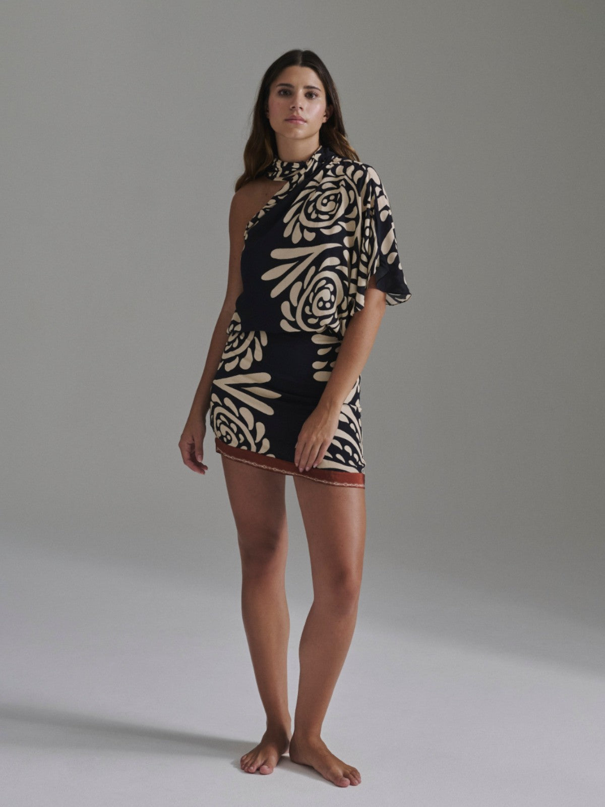 Carmelita Crepe Chine Mini Skirt | Black Arabesque Carmelita Crepe Chine Mini Skirt | Black Arabesque - Fashionkind