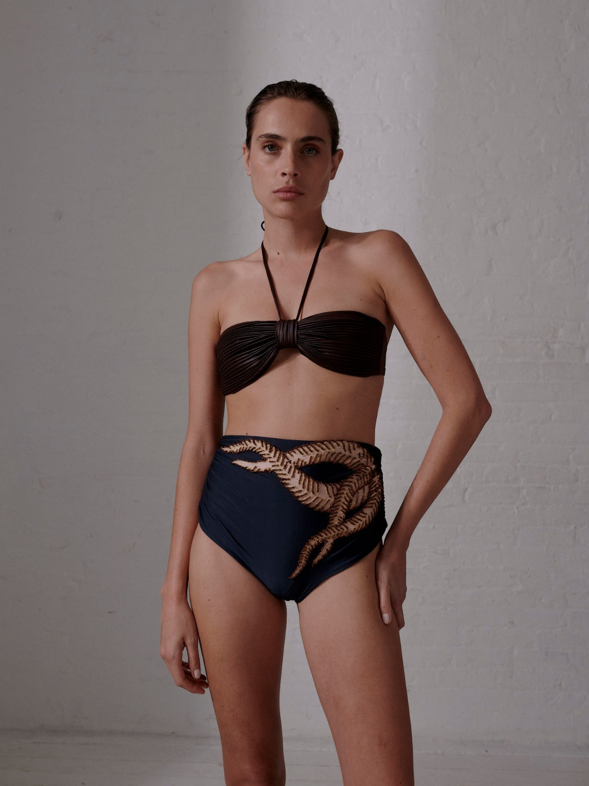 Victoria Vintage Bottom Embroidered | Blue Leaf Victoria Vintage Bottom Embroidered | Blue Leaf - Fashionkind