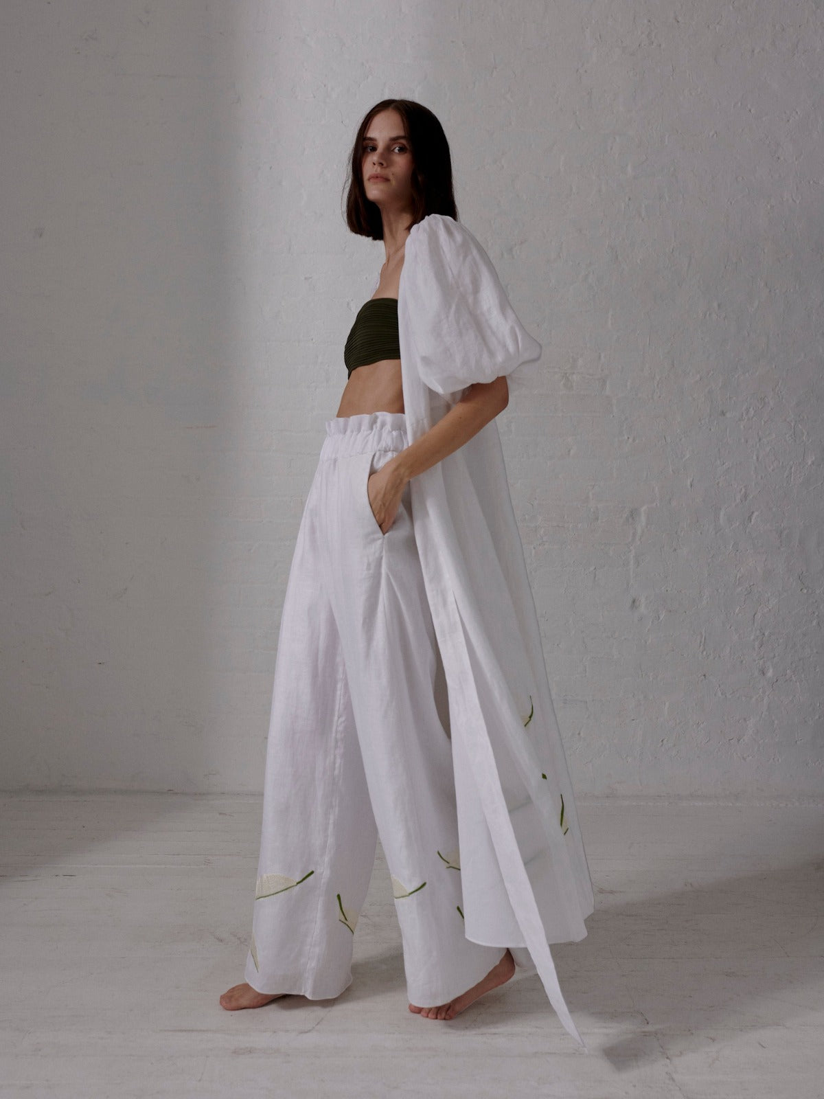 San Benito Embroidered Linen Pants | White San Benito Embroidered Linen Pants | White