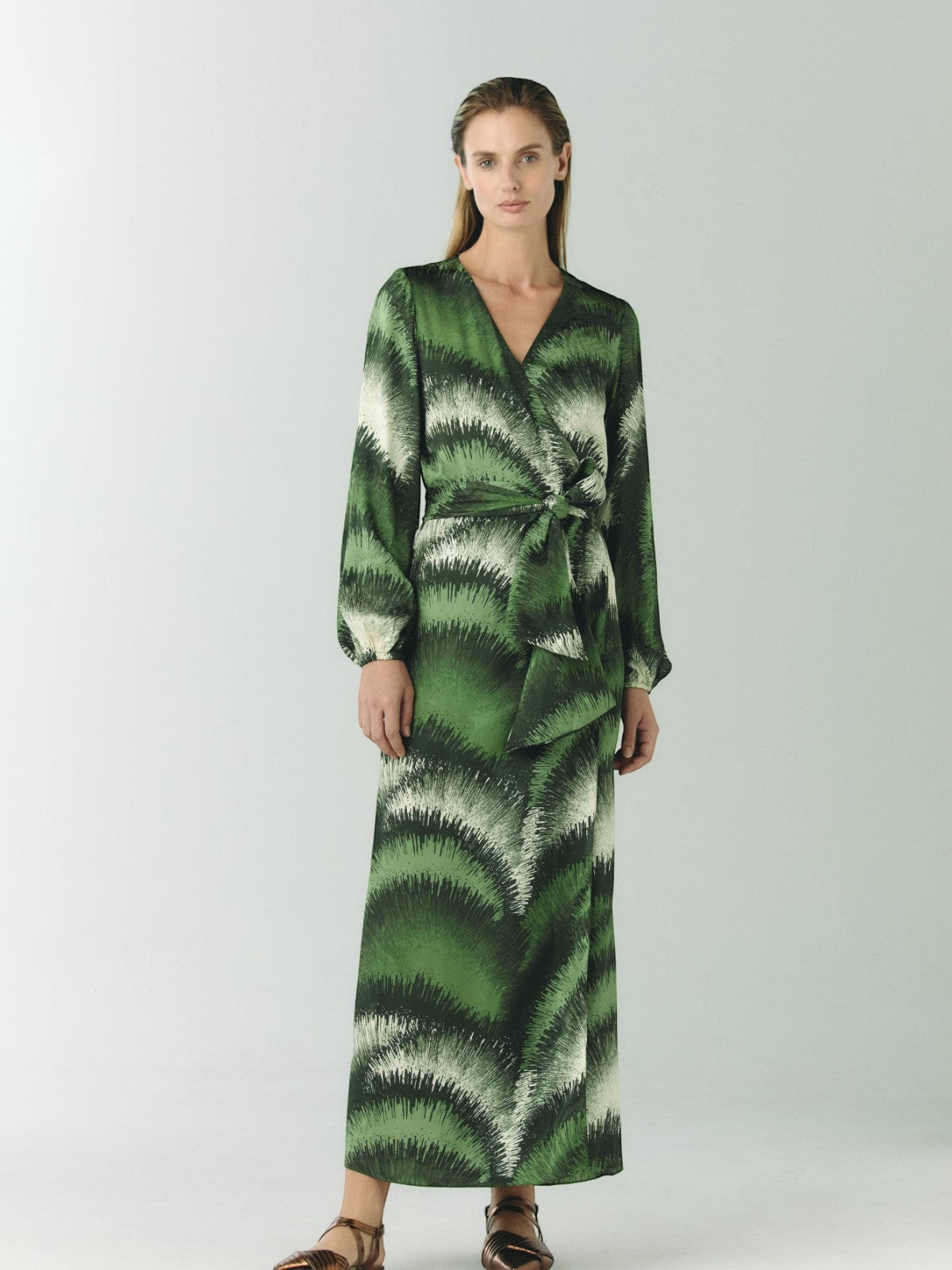 Tertulia Silk Jacquard Maxi Dress | Green Brushed Tertulia Silk Jacquard Maxi Dress | Green Brushed - Fashionkind