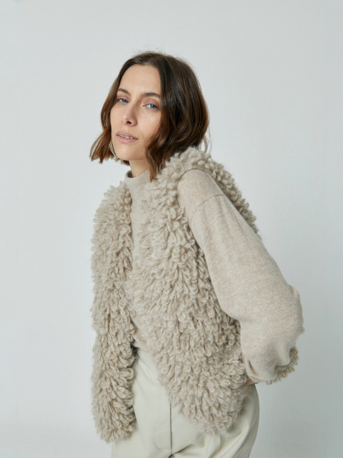 Crop Shag Vest | Taupe Crop Shag Vest | Taupe