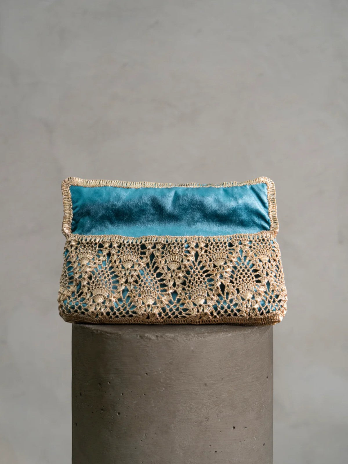 Pineapple Clutch | Gold/Emerald Pineapple Clutch | Gold/Emerald