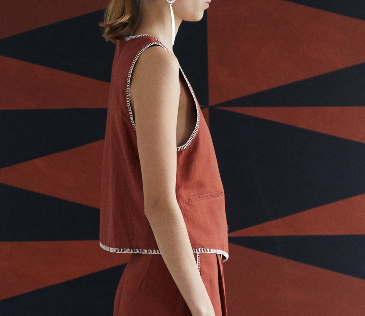 Amuleto Vest | Brown Amuleto Vest | Brown - Fashionkind