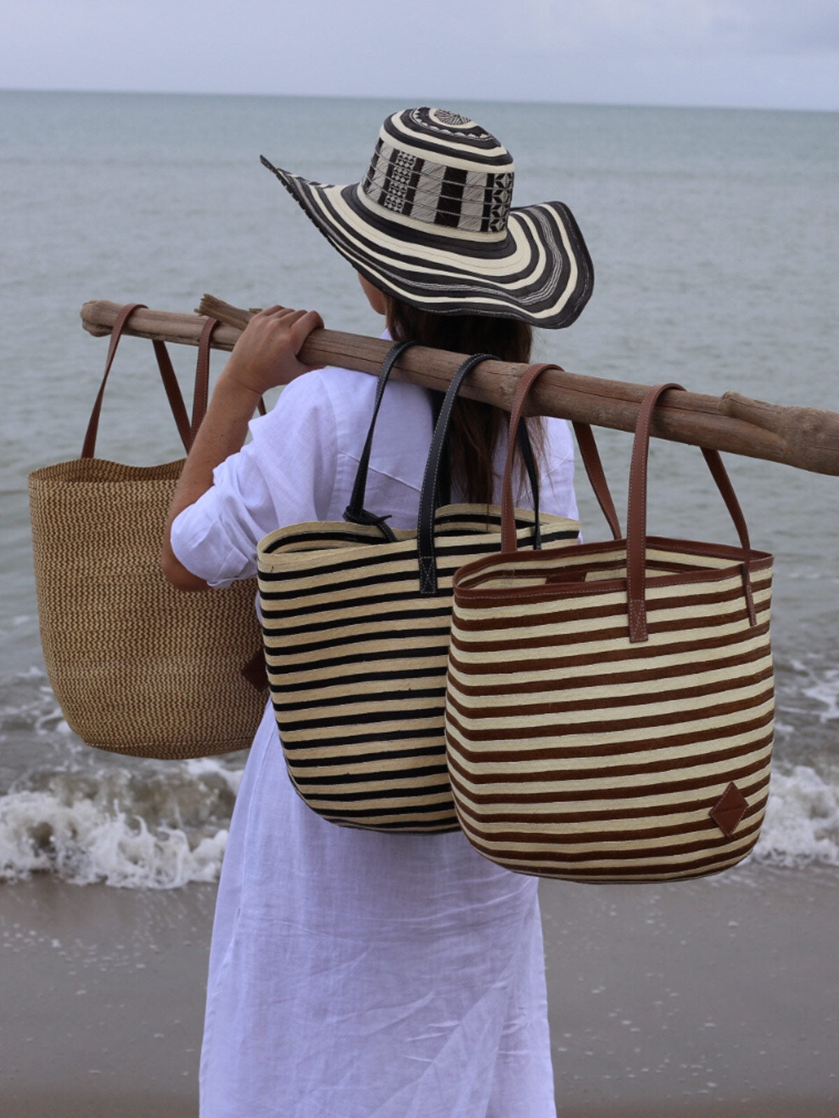 Marcial Handbag in Leather and Cana Flecha | Copper Stripes Marcial Handbag in Leather and Cana Flecha | Copper Stripes