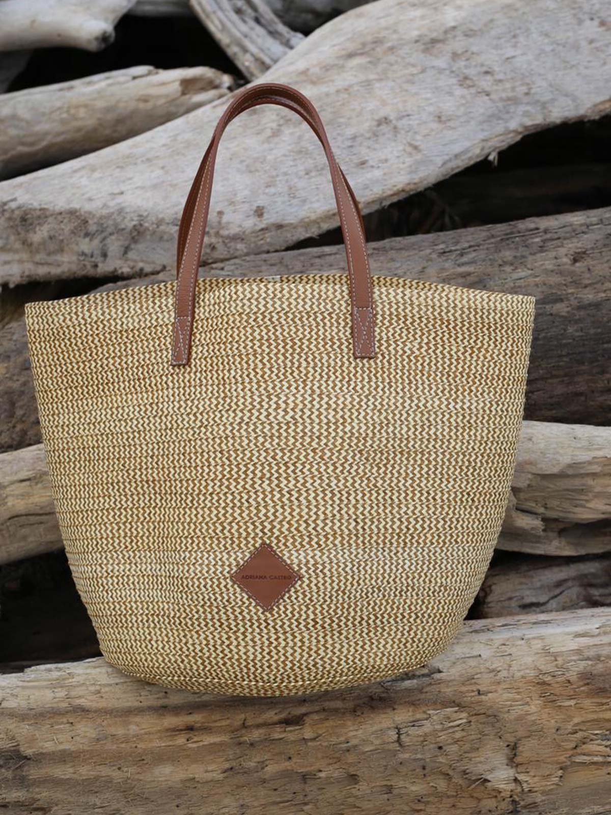 Marcial Handbag in Leather and Cana Flecha | Copper Zigzag Marcial Handbag in Leather and Cana Flecha | Copper Zigzag