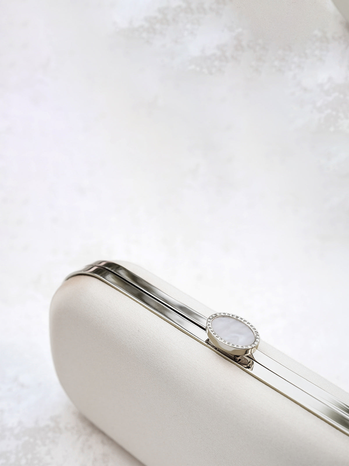 Satin Bella Clutch | Ivory