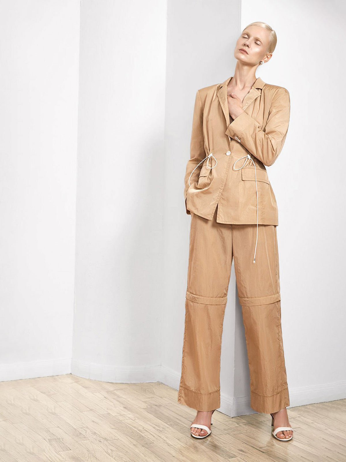 Water Resistant Travel Blazer | Camel