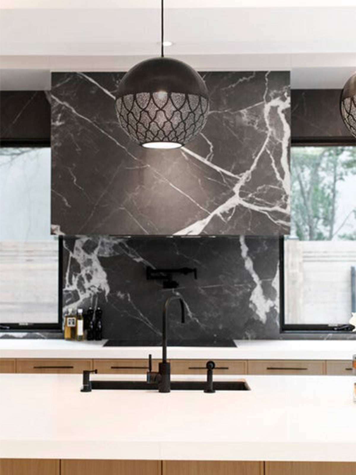 Nur Reversed Pendant Light Nur Reversed Pendant Light