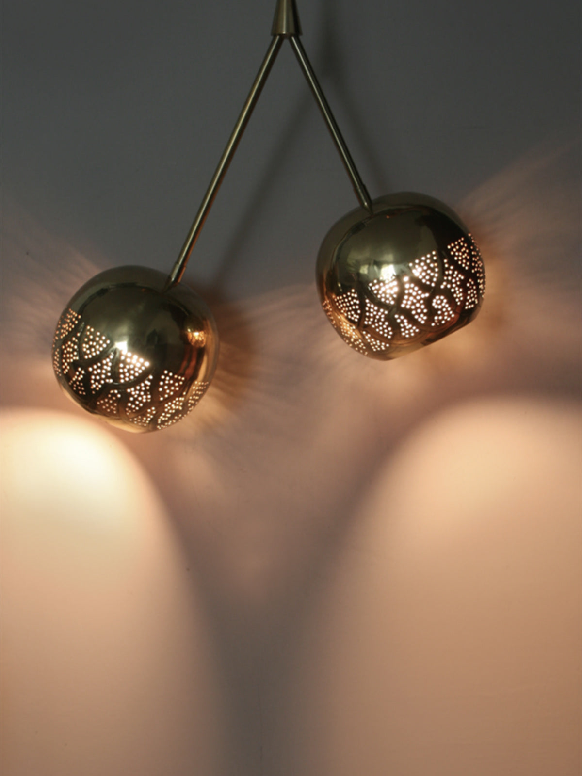 Nur Mod Twin Globe Pendant Light