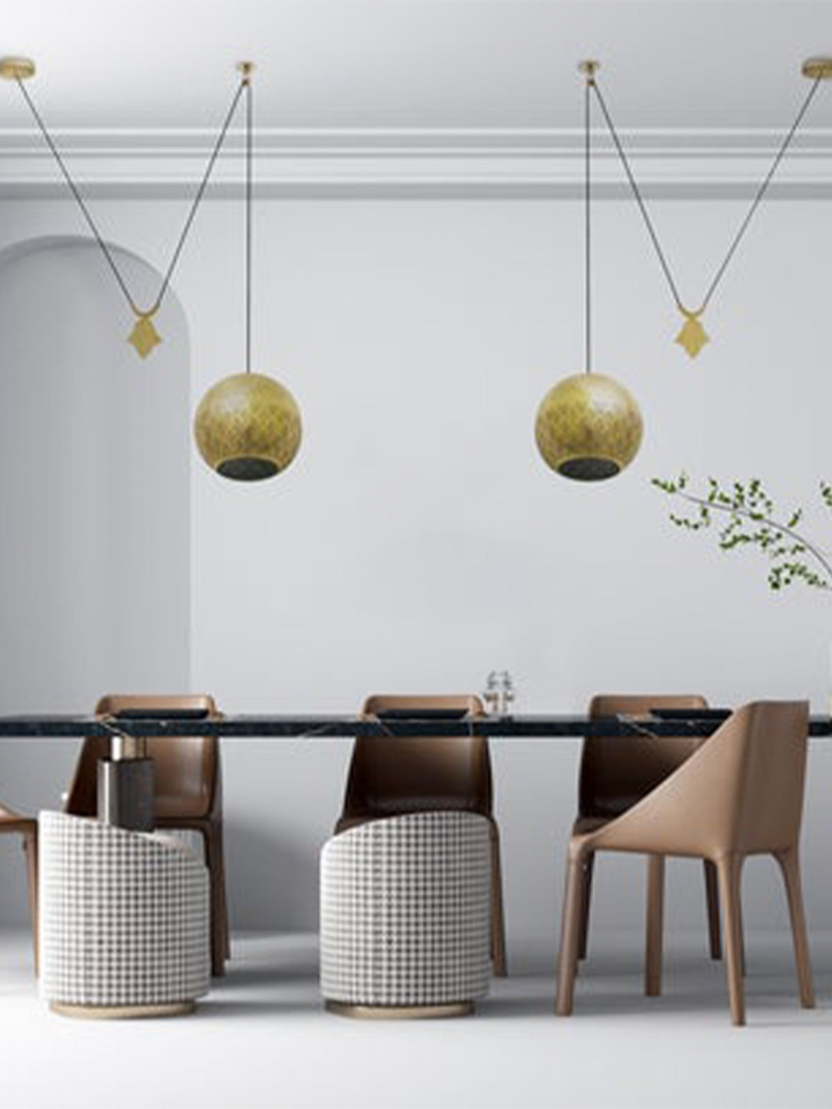 Nur Reversed Counterbalance Weight Pendant