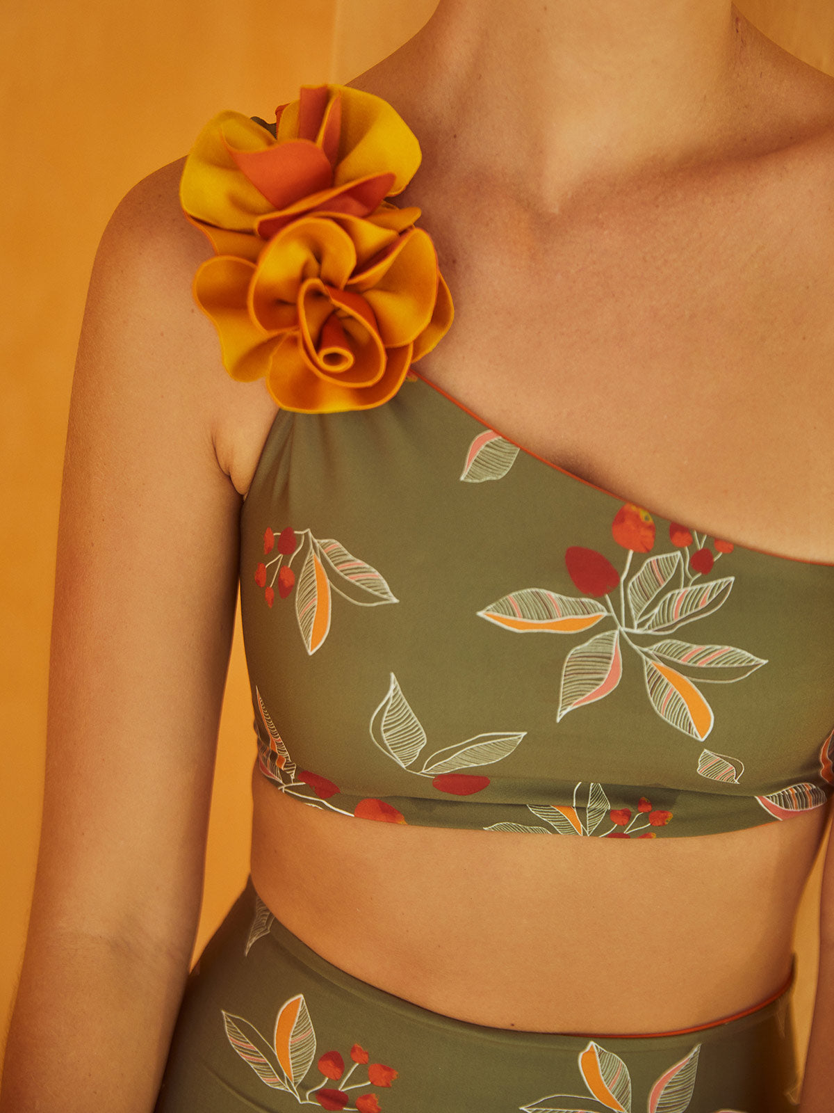 Currulao Top | Olive Chontaduro/Orange Currulao Top | Olive Chontaduro/Orange - Fashionkind