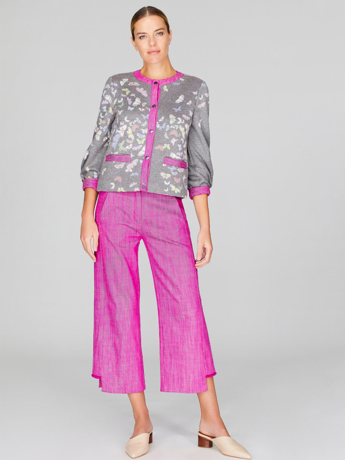 Flutter Print Sweater Knit Short Boxy Jacket Flutter Print Sweater Knit Short Boxy Jacket