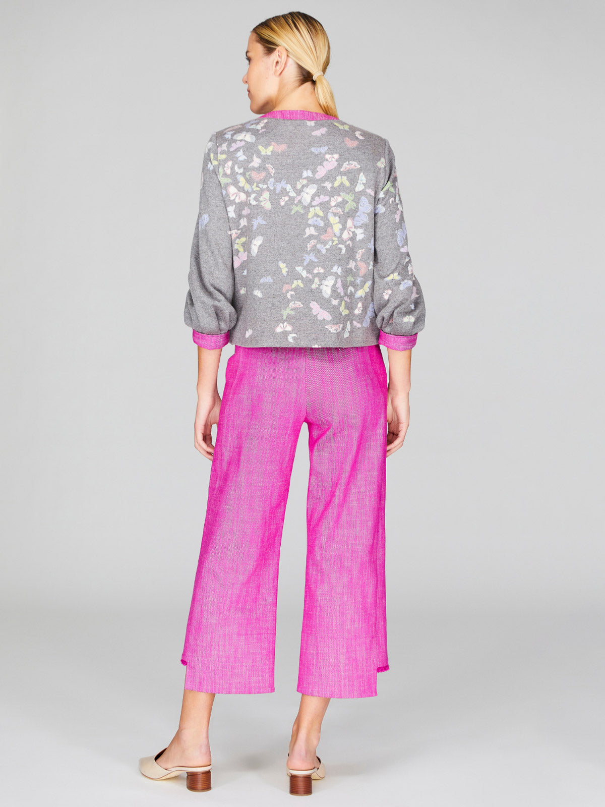 Flutter Print Sweater Knit Short Boxy Jacket Flutter Print Sweater Knit Short Boxy Jacket