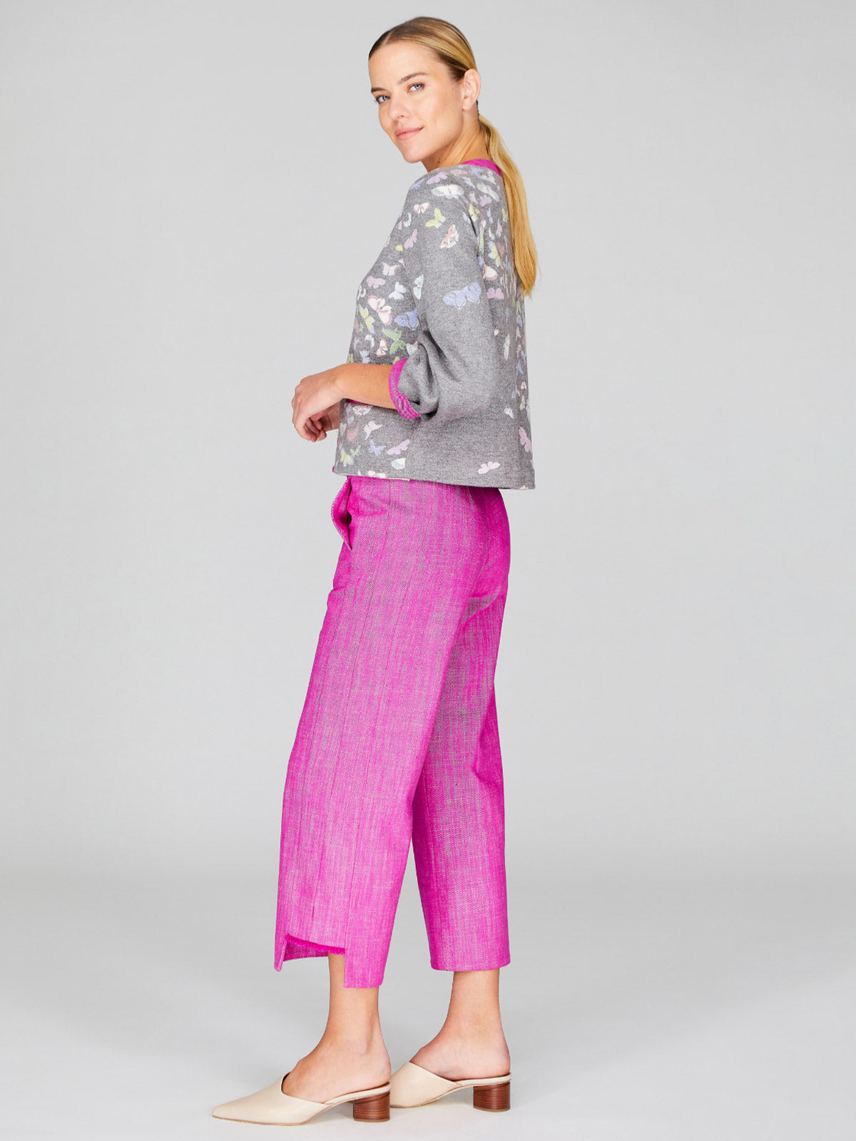 Flutter Print Sweater Knit Short Boxy Jacket Flutter Print Sweater Knit Short Boxy Jacket