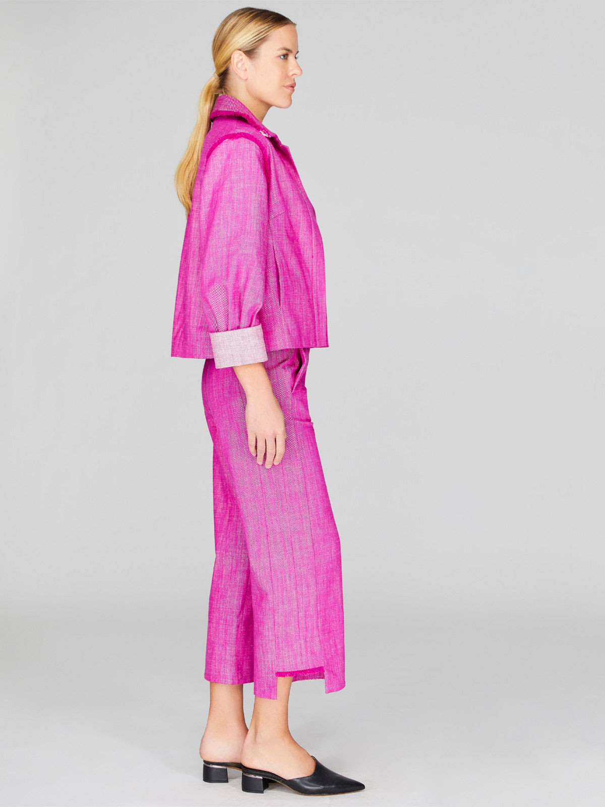 Fringed Denim Short Collared Boxy Jacket Fringed Denim Short Collared Boxy Jacket