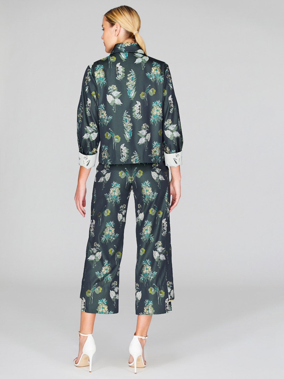 Watercolor Botanic Short Collared Boxy Jacket | Green Combo Watercolor Botanic Short Collared Boxy Jacket | Green Combo