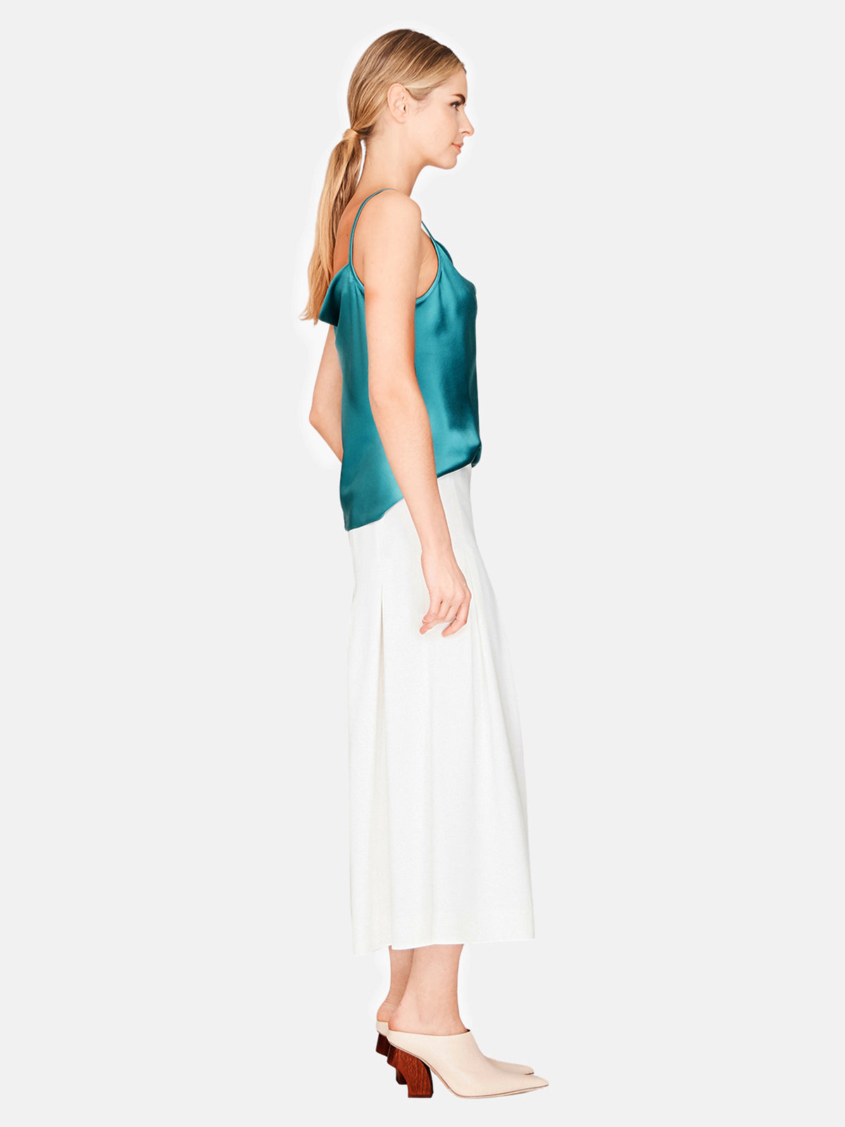 Stretch Base Wide Pleated Pants With Side Zip Stretch Base Wide Pleated Pants With Side Zip