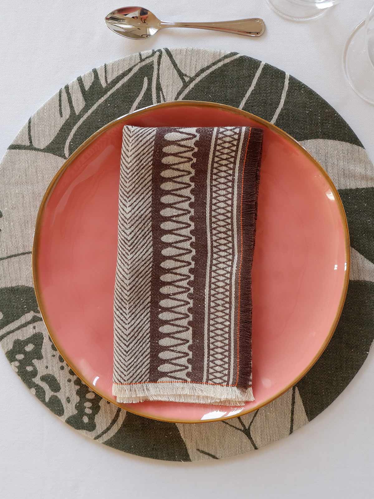 Linen Damask Cesta Set of 2 Linen Napkins | Café Tostado Linen Damask Cesta Set of 2 Linen Napkins | Café Tostado