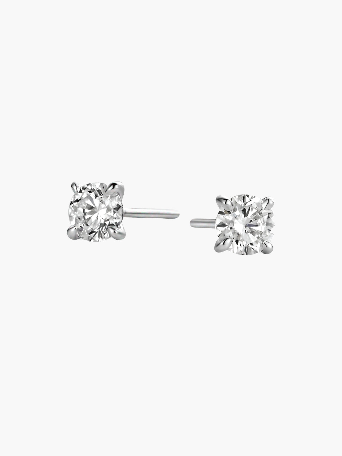 Ile Stud Earrings